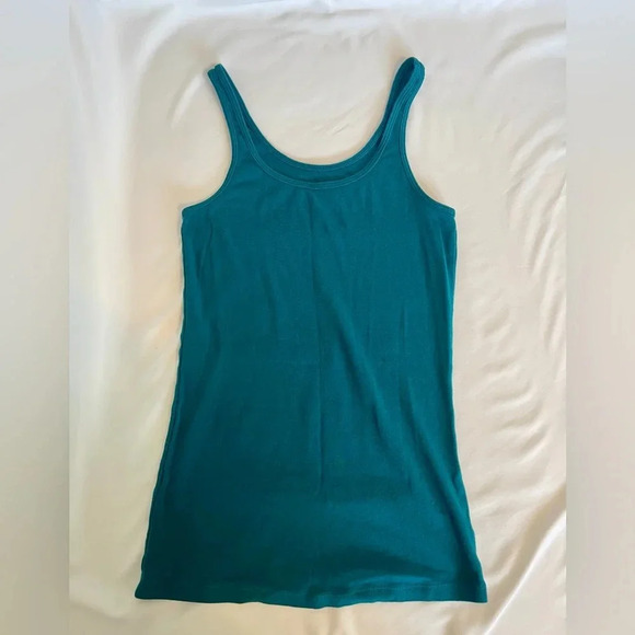 5 Old Navy Tank Tops - Picture 14 of 16